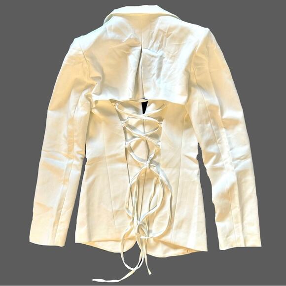 Blithe Los Angeles Fitted Cut Out Lace up Blazer - Picture 7 of 8